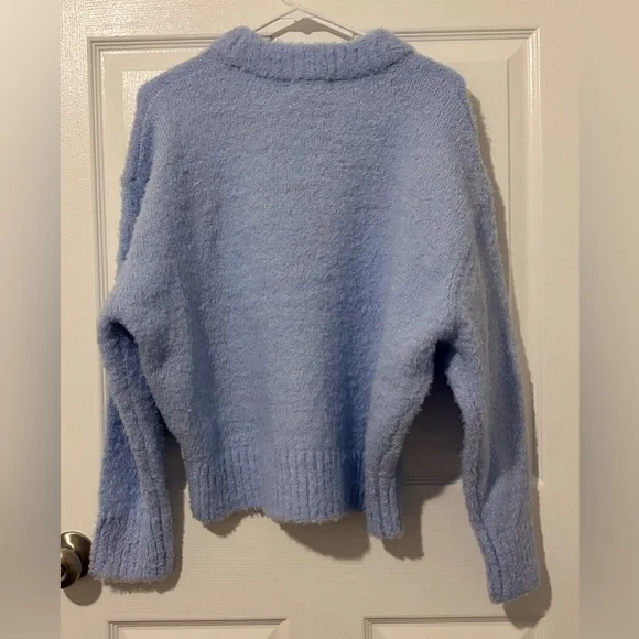 NWT Free Assembly Light Blue Women's Mock Neck Sweater - Picture 4 of 6